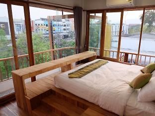 Отель Sri Chiang Yeun House Чиангмай Экстерьер фото